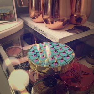 Rainforest of the Sea Eyeshadow Palette Vol. 3